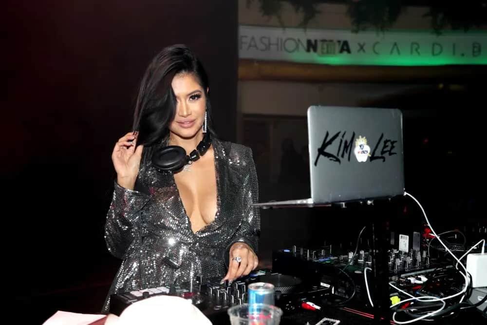 DJ Kim Lee: Kariera, osiągnięcia i życie gwiazdy Bling Empire