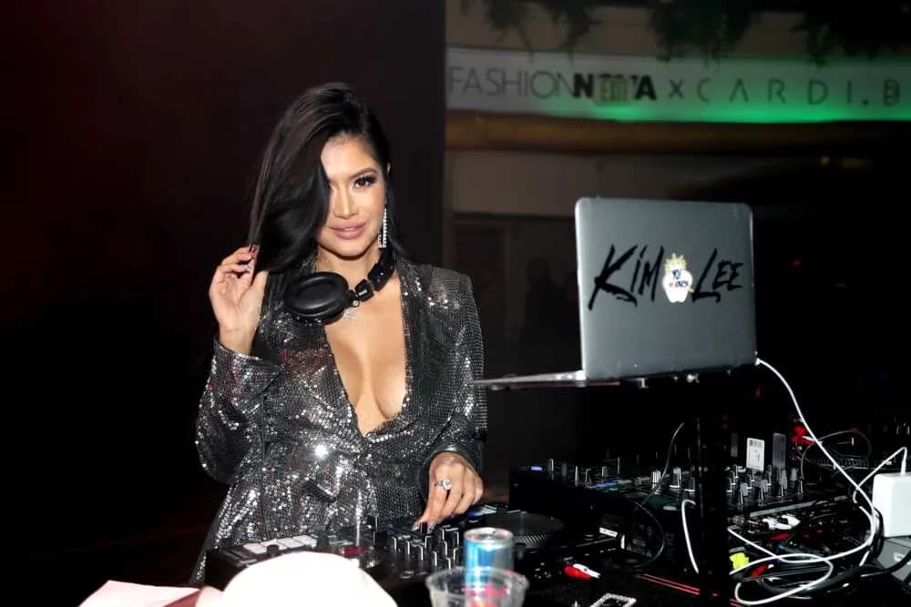 DJ Kim Lee: Kariera, osiągnięcia i życie gwiazdy Bling Empire